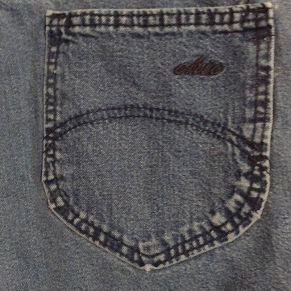 Chic Jean Shorts. - Picture 3 of 7